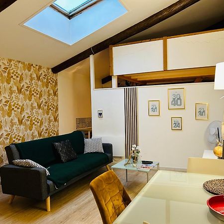 Le Saint-Lazare Appartement Au Calme Intra Muros Aviñón Exterior foto